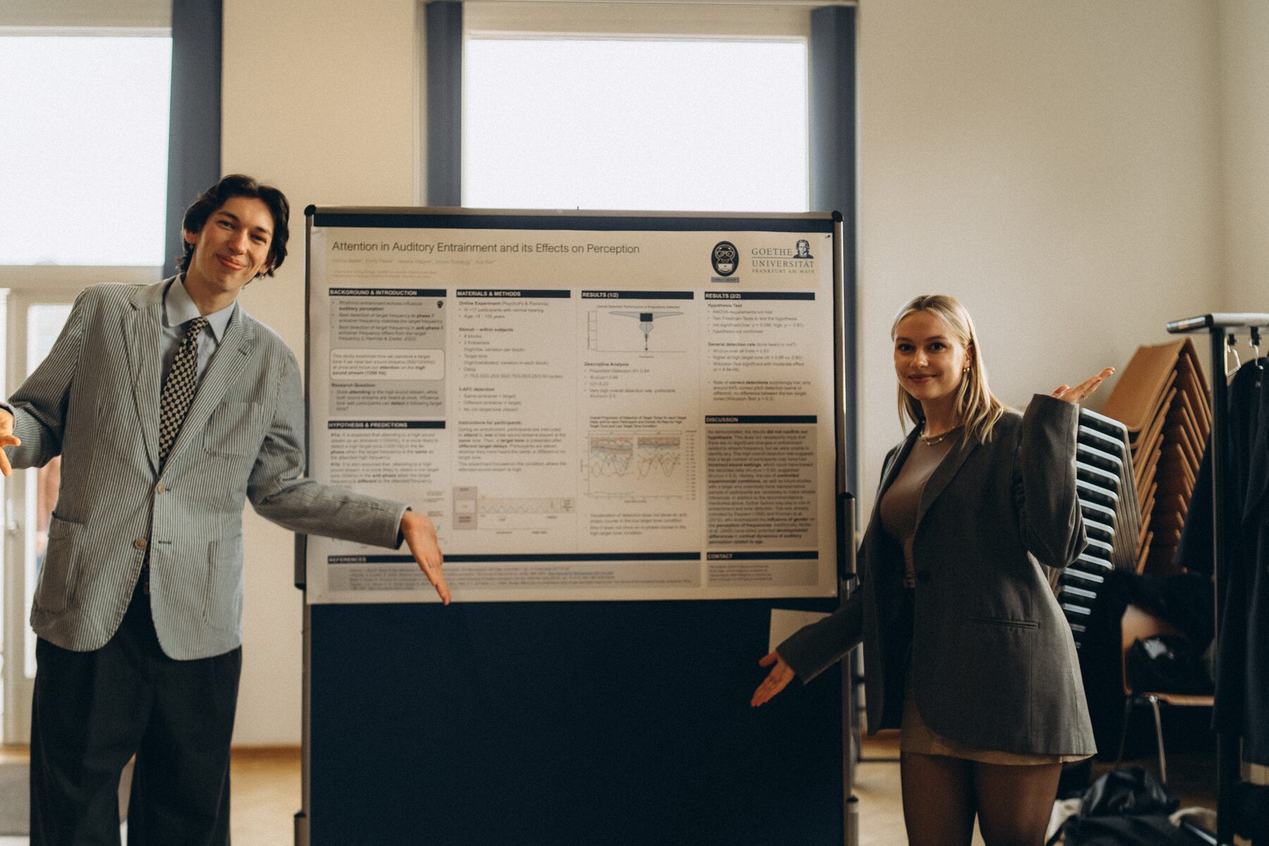 Posterpräsentation zum experimentellen Praktikum